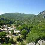 Val Hôtel&spa Mourèze