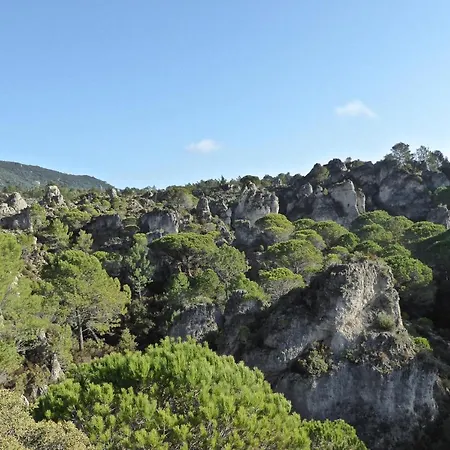 Val & Ξενοδοχείο Mourèze