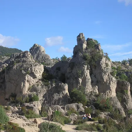 Ξενοδοχείο Val & 3*