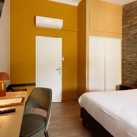 Val & Hotell 3*