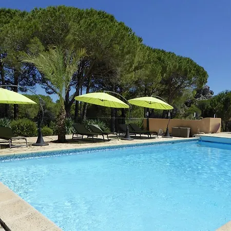 Val Hôtel&spa Mourèze
