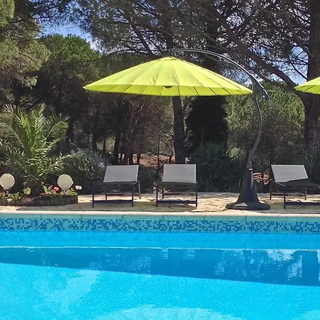 Hotel Val Hôtel&spa Mourèze