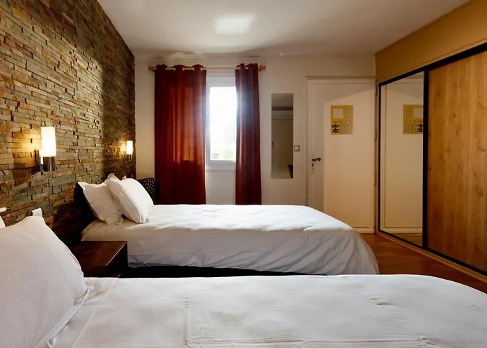 Val Hôtel&spa Hotel Mourèze